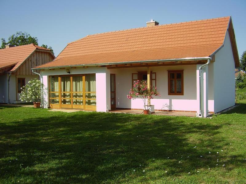 Martonvendeghaz 2 Βίλα Gelse Εξωτερικό φωτογραφία